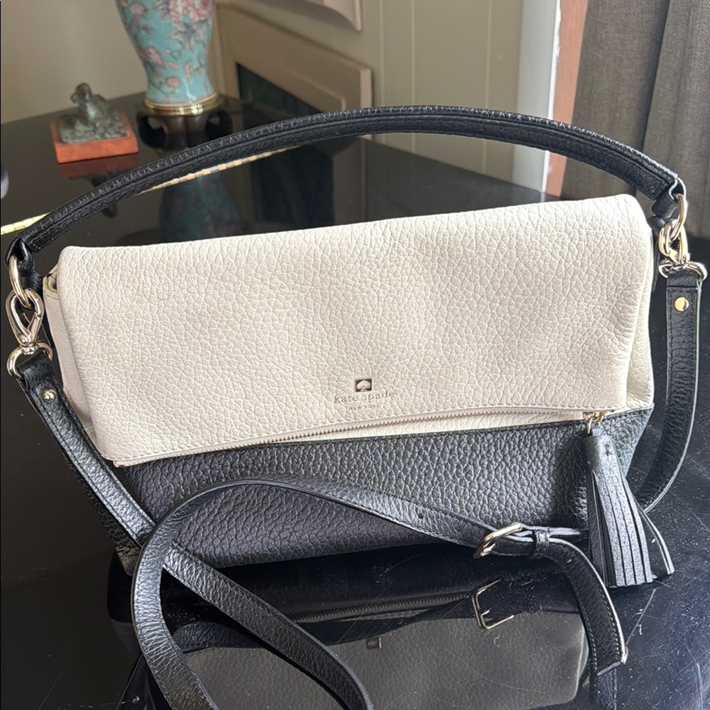 Kate Spade Two-Tone Cream and Black Leather Shoulder Bag